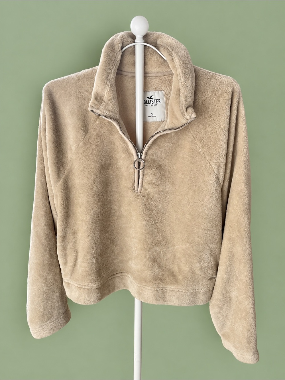 Hollister Fuzzy Plush Quarter Zip Pullover Beige